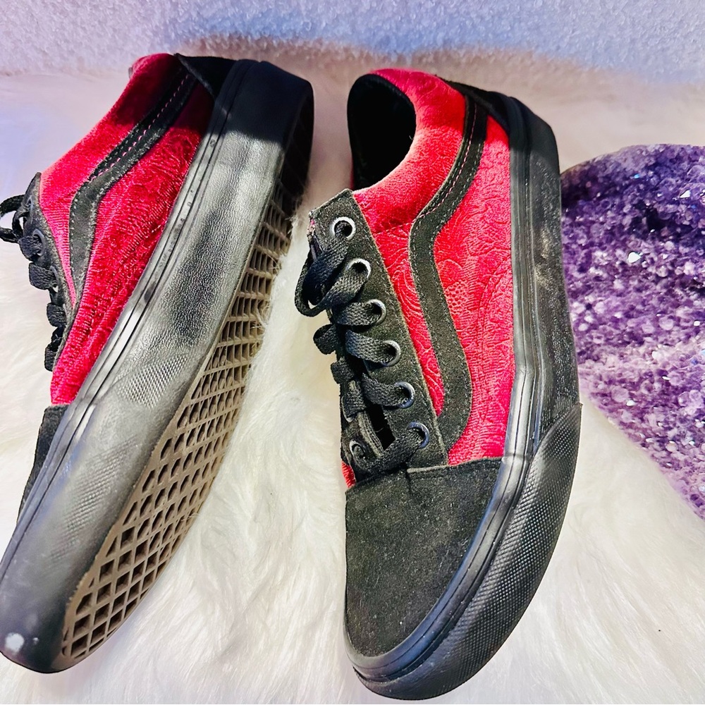 Vans Black and red suede